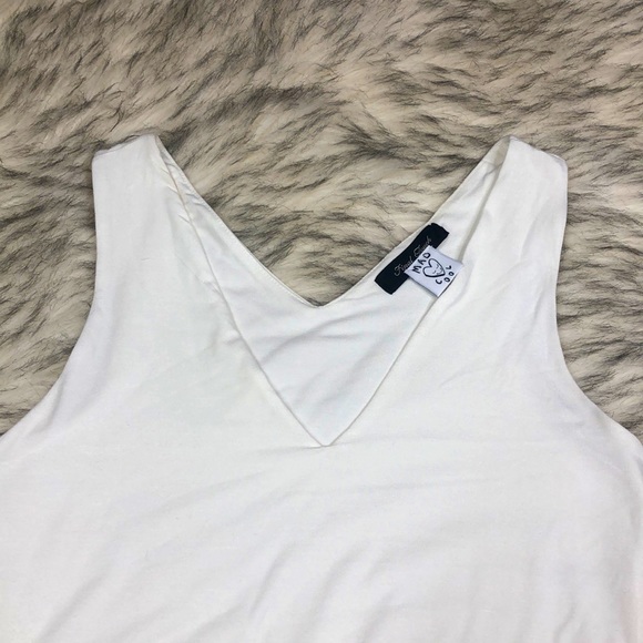 Basic White Top New V neck - Picture 3 of 4